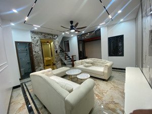 lõi đống đa - phân lô xã đàn - 5 tầng - thang máy - lô góc hai thoáng - ô tô - 6 ngủ - 14,5tỷ