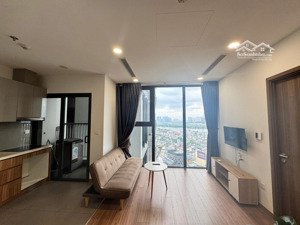 chính chủ cần bán gấp căn hộ c/c sư vạn hạnh, p9, q5, dt 70m2, 2pn,1 wc giá 3tỷ 950tr.lh 