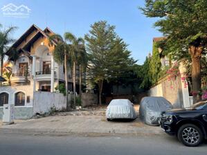 Đất biệt thự MT trục chính ngay cổng KDC Khang Điền