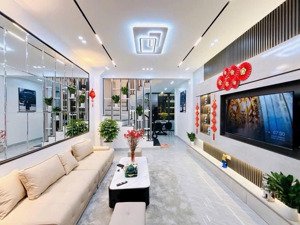 quá đẹp, bán nhà phố xuân thuỷ víp nhất cầu giấy, nhà đẹp dân xây, vài bước ra mặt phố, sổ đẹp