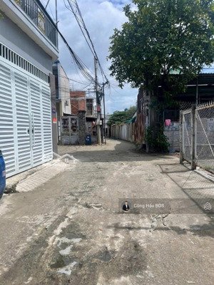 bán đất đường lê văn tiên, p. tân đông hiệp, tp.hcm. dt: 101.8m2 (5x 20.4m). tc: 59m2. giá: 3.19 tỷ