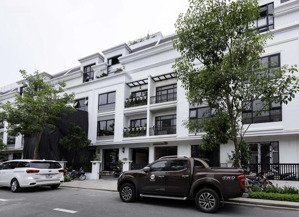 bán biệt thự đẳng cấp vinhome gardenia - hàm nghi - 5 tầng - thang máy - vỉa hè - ô tô tránh