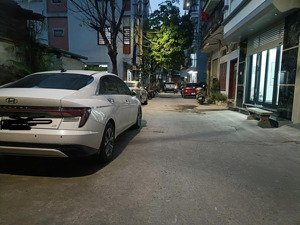 bán nhà đỗ đức dục,nam từ liêm ,lô góc 2 thoáng ,dân xây ,ô tô vào nhà ,kinh doanh đỉnh,ô tô tránh