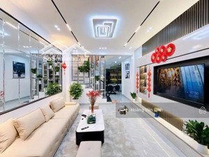 bán gấp - xuân thủy - 42m2, mặt tiền 4m - 20m ra ô tô tránh - 9.5 tỷ