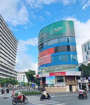 bán tòa nhà mặt tiền lý thường kiệt - dt: 17 x 27m. cn: 500m2 - hầm + 7 tầng - giá bán 90 tỷ tl