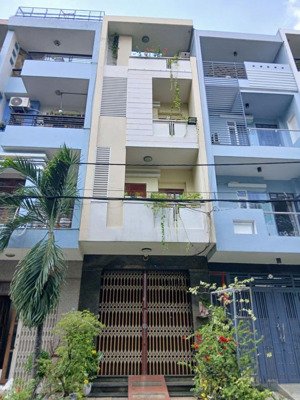 nhà bán đường bình phú q6 (4x20) đối diện công viên bình phú. chỉ 24,5 tỷ