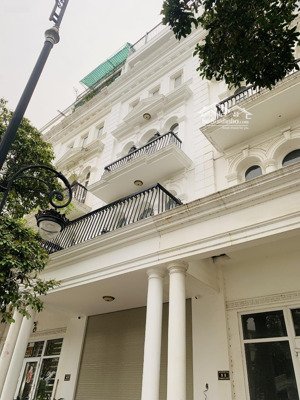 cho thuê nhà kđt louis city, đại mỗ, nam từ liêm. dt 105m2, 5 tầng, mt 6m, thang máy. giá 35tr/th