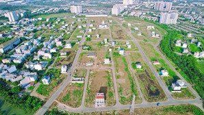 bán gấp lô đất d/án p/nhuận c1(15x20) đg20m hướng đn giá 85tr/m2 lh : a khuyến.