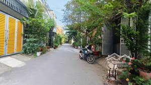 đường thông ô tô tránh, 59m2 nhà 3 tầng hoàn công chỉ 5 tỷ