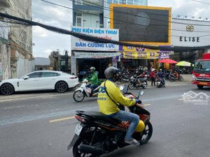 giảm mạnh 12 tỷ bán gấp! mặt tiền lê văn việt q9 siêu đẹp và rẻ! hàng cực tốt!