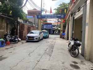 nhỉnh 8 tỷ, nhà kim giang, 57m2 * 5 tầng, ngay kđt đại kim, 10m ra ô tô