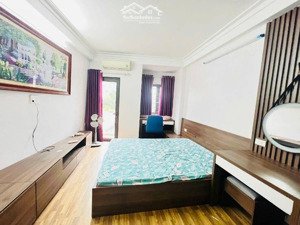 bán gấp nhà riêng tại mỹ đình, 5 tầng, 5 phòng ngủ, ô tô đỗ cổng, kinh doanh doanh. chỉ hơn 6 tỷ.