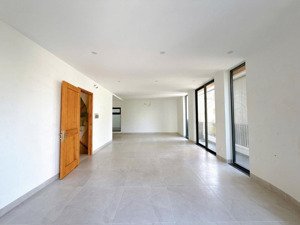 nhà cho thuê, 8x16m trệt 4lầu 79tr tl. phù hợp làm công ty, trường học, khu vui chơi lh 