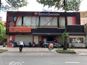 cho thuê nhà mặt phố phạm ngọc thạch 500m2, mt 22m. giá 230tr/tháng thông sàn, kd mọi mô hình