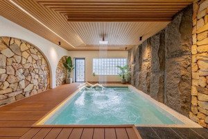 cần bán villa mini hồ bơi gần biển mân thái 76.5m2 giá hợp lý có sẵn dòng tiền