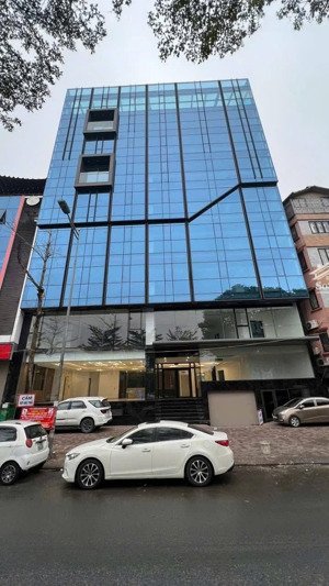 bán tòa building vp siêu vip mặt phố đường láng,quận cầu giấy kd sầm uất 242m 12t mt 22m giá 258 tỷ