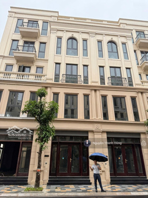 chính chủ cần bán căn thiên nga 6 mới nhận nhà 1 căn xẻ khe và 1 căn thường