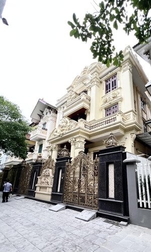 bán biệt thự mặt tiền 10m yên hòa, cầu giấy - 5 tầng thang máy - ô tô tránh - giá 77 tỷ (tl)