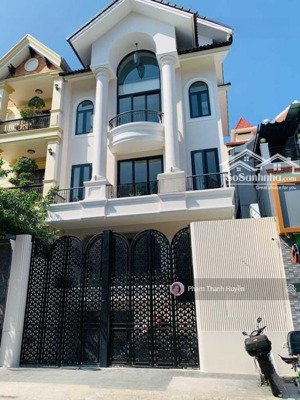 hiếm bán căn nhà ngay công viên gia định p9, phú nhuận dt 6x18 nhà 3 tầng giá 16 tỷ