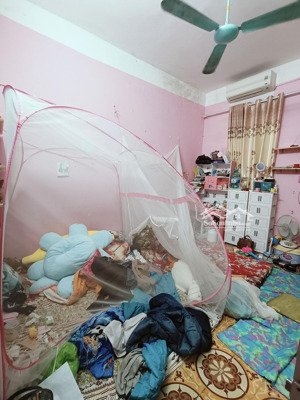 bán nhà trương định ngõ thông kinh doanh 40 m.3 tầng.sổ đỏ.7 tỷ