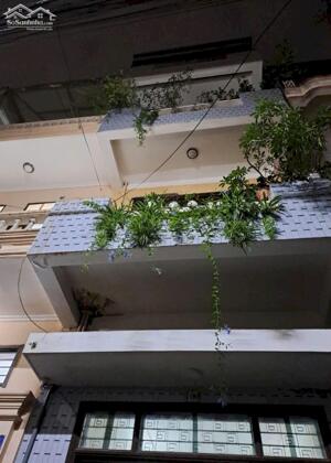 Cho thuê nhà Văn Quán, Hà Đông 4 tầng x 45m2, 3 ngủ 11 Triệu làm VP, cty, nhóm