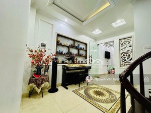 nhà đẹp lê đức thọ cầu giấy ngõ nông , rộng ở ngay , dt 36m2 x 5 tầng, x 7,3 tỷ, giá cực rẻ