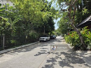 hiếm -chỉ 116 tỷ sở hữu khuôn đất biệt thự 490m2 ngay nguyễn văn hưởng, mặt tiền 19m -thảo điền, q2