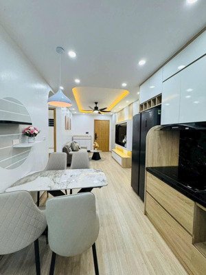 bán căn hộ vp5 bán đảo linh đàm, sổ đỏ chính chủ diện tích: 62m thiết kế: 2 phòng ngủ 2