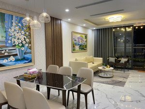 gia đình cần bán gấp căn hộ ecolife tây hồ sổ đỏ cầm tay 