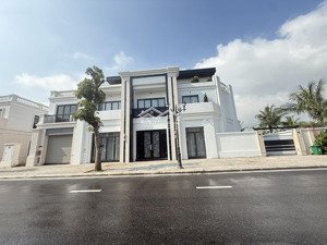 cần bán gấp căn shophouse mặt đường 51m