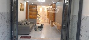 bán gấp căn nhà 4x30 - 3 tầng - tdm bình dương hồ chí minh giá 2.99 tỷ. shr.