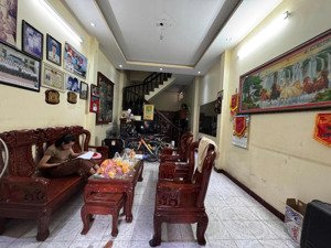 bán nhà 3 tầng và 22 phòng trọ, dòng tiền hàng tháng ngay kcn sóng thần giá 13,2 tỷ