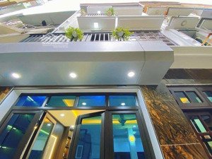 chính chủ bán nhà xuân la tây hồ diện tích 45m nhà 5 tầng tự xây ngõ rải nhựa ô tô tránh vào nhà