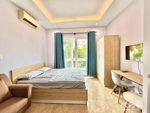 căn hộ ban công- full nt- thang máy,hầm xe ngay chợ tân định,cv lê văn tám,đh ueh-isb,uah,ussh q1