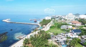 quangvinh chào bán lô đất thổ cư 225m2.view trực diện biển. cạnh ks mường thanh và quảng trường