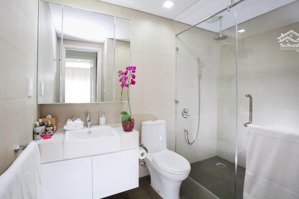 cần cho thuê chcc city garden, dt 70m2, 1pn+1wc, giá 25tr/th full nội thất bao phí quản lý