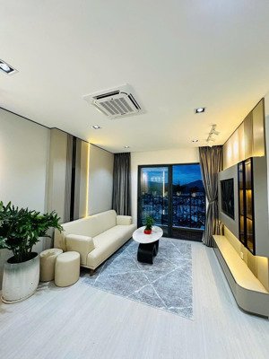 bán gấp căn hộ d''qua gần biển view xéo biển đầy đủ nội thất mới 100% giá 4ty950 - nha trang
