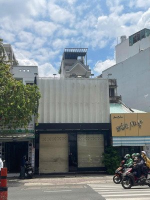 cho thuê nhà mặt tiền góc ngã 4 đinh tiên hoàng & võ thị sáu, q.1