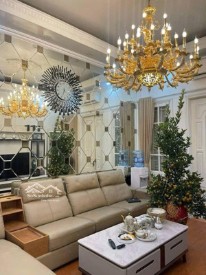 bán gấp nhà mặt phố ô tô tránh,thông khắp ngả trung tâm tây hồ dt 65m, 5 tầng, mt hơn 4.2m giá tốt