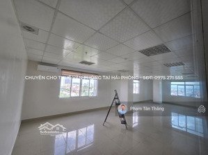 cho thuê văn phòng lô góc 2 mặt thoáng diện tích 62m2 mặt đường lê hồng phong