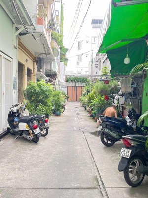 hẻm 4m hai bà trưng p. tân định q1 sát mặt tiền 4x16 5 tầng chỉ 17 tỷ