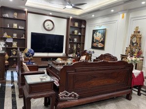 bán nhà ngã tư sở - 5 tầng thang máy - full nội thất luxury - 139m - ôtô - kinh doanh - giá 39 tỷ.