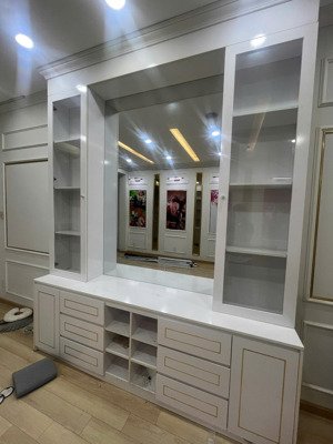 cho thuê phòng đẹp 28m ngay trung tâm phù hợp spa, phun xăm, nail
