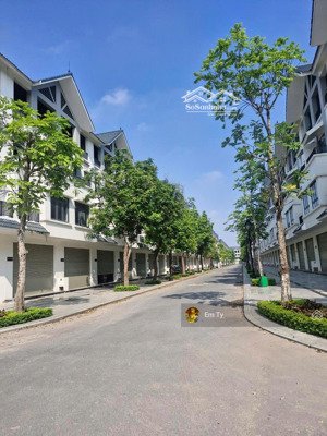 chính chủ nhờ biệt thự văn quán, dân xây nở hậu, mặt tiền quyền lực, ô tô 7 chỗ vào nhà, 84 m2