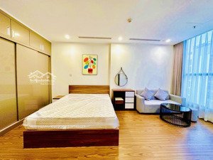 cho thuê quỹ căn studio vinhomes west point nội thất full/cb giá chỉ từ 11t lh: 