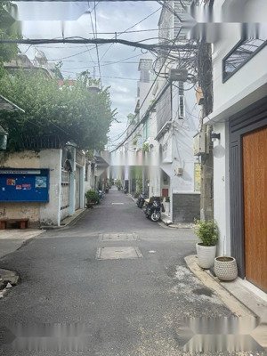 cho thuê nhà mới 5 phòng ngủ - hẻm 5m - đường huỳnh văn bánh