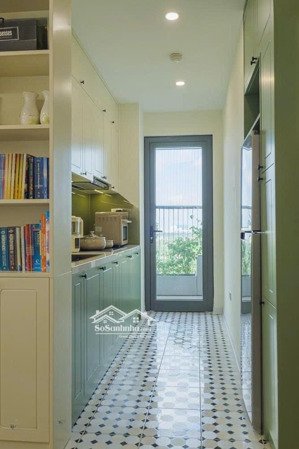bán căn hộ 2n, 70m2, chung cư thái hà, 43 phạm văn đồng. tầng trung, view đẹp.
- sổ đỏ sẵn sàng gia