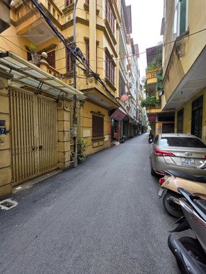 bán gấp nhà 55m2x4t mt 8,30m xuân thuỷ, cầu giấy, nhà nằm mặt ngõ ô tô tránh kinh doanh xây vp ccmn