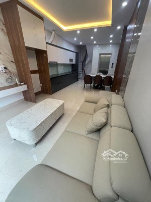 cực phẩm! trung kính, nhà mới keng tháng máy, ngõ 3 gác, 60m ôtô đỗ, siêu thoáng, ở ngay, 43m2*6t