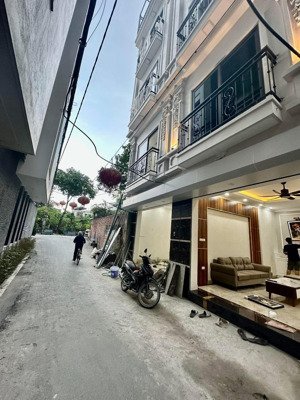 hà trì, bà triệu, 45m2, 5 tầng, 6.8 tỷ, ô tô lùi cửa